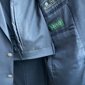 Lauren, Ralph Lauren 100% wool Dark Blue  2pc. suit